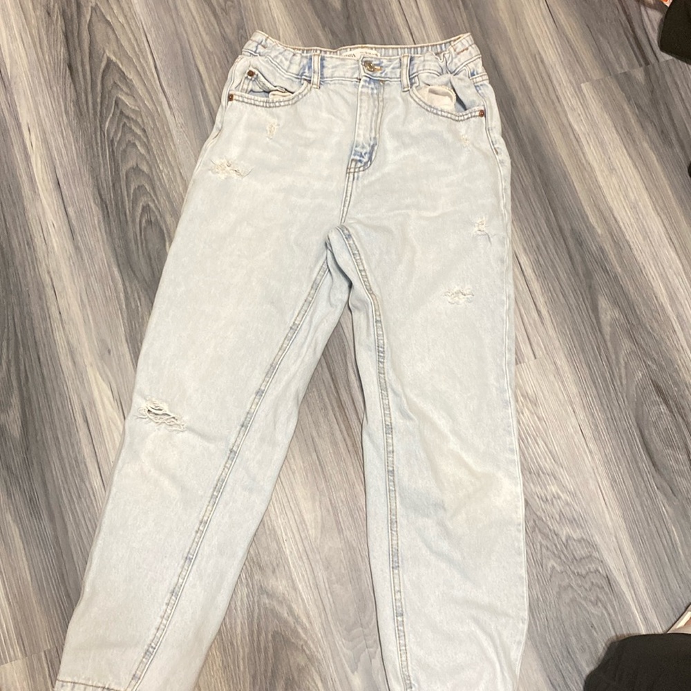 Zara “The mom fit” girls  jeans !